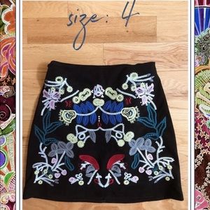 Boho Floral Thread Patterned Skirt